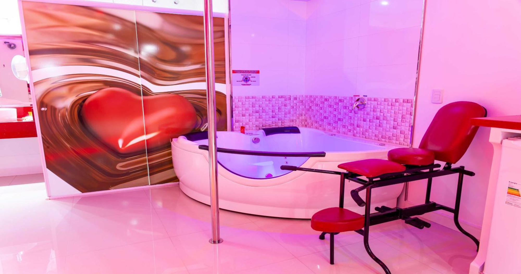 Motel Drive In T - Prolongamento Da Avenida Getulio Vargas Facil Acesso Ao Shopping Patio Chapecó Dış mekan fotoğraf
